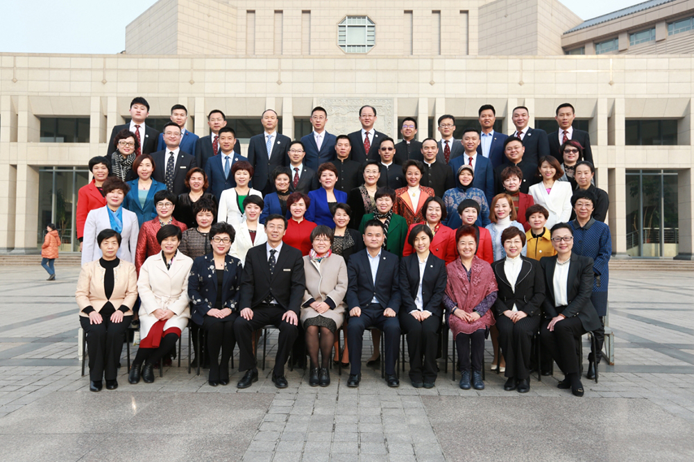 �������ް�